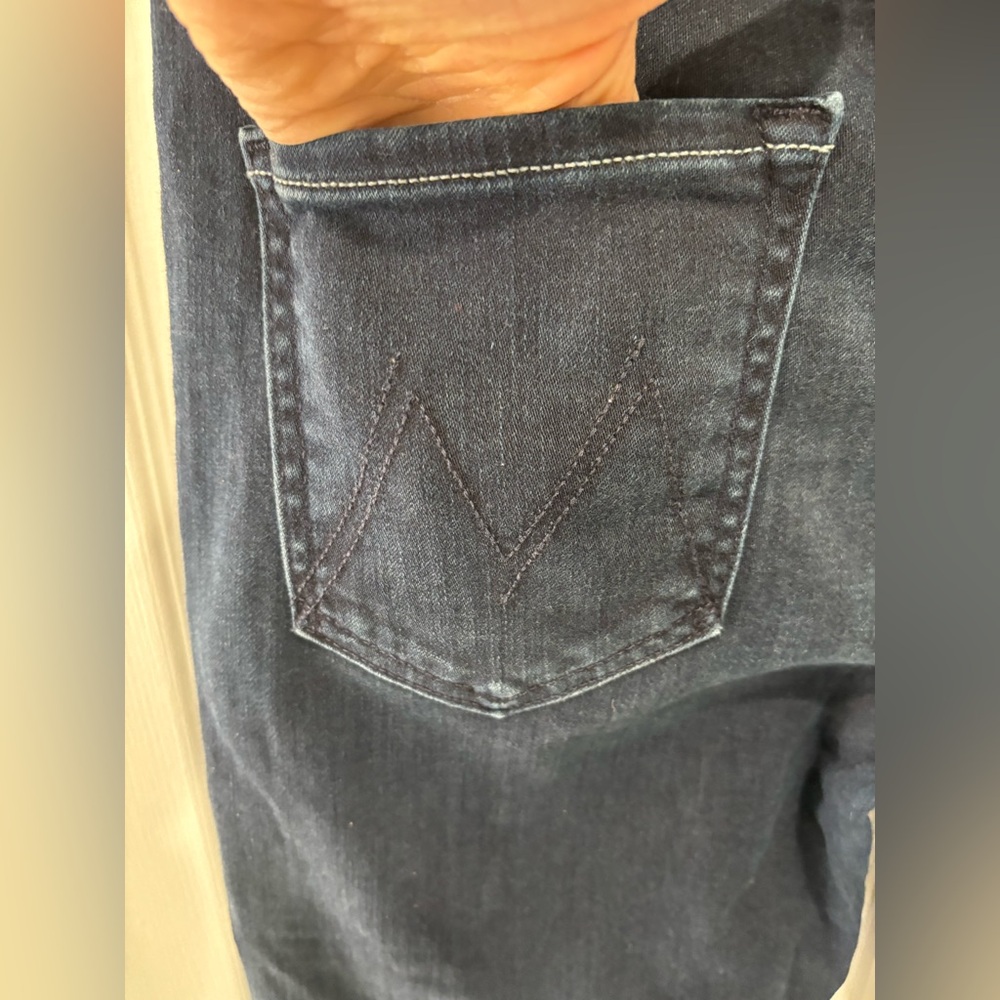 Mother Insider Crop Step Fray
NWT, Jeans Night Tripper Size: 26 - Picture 5 of 9